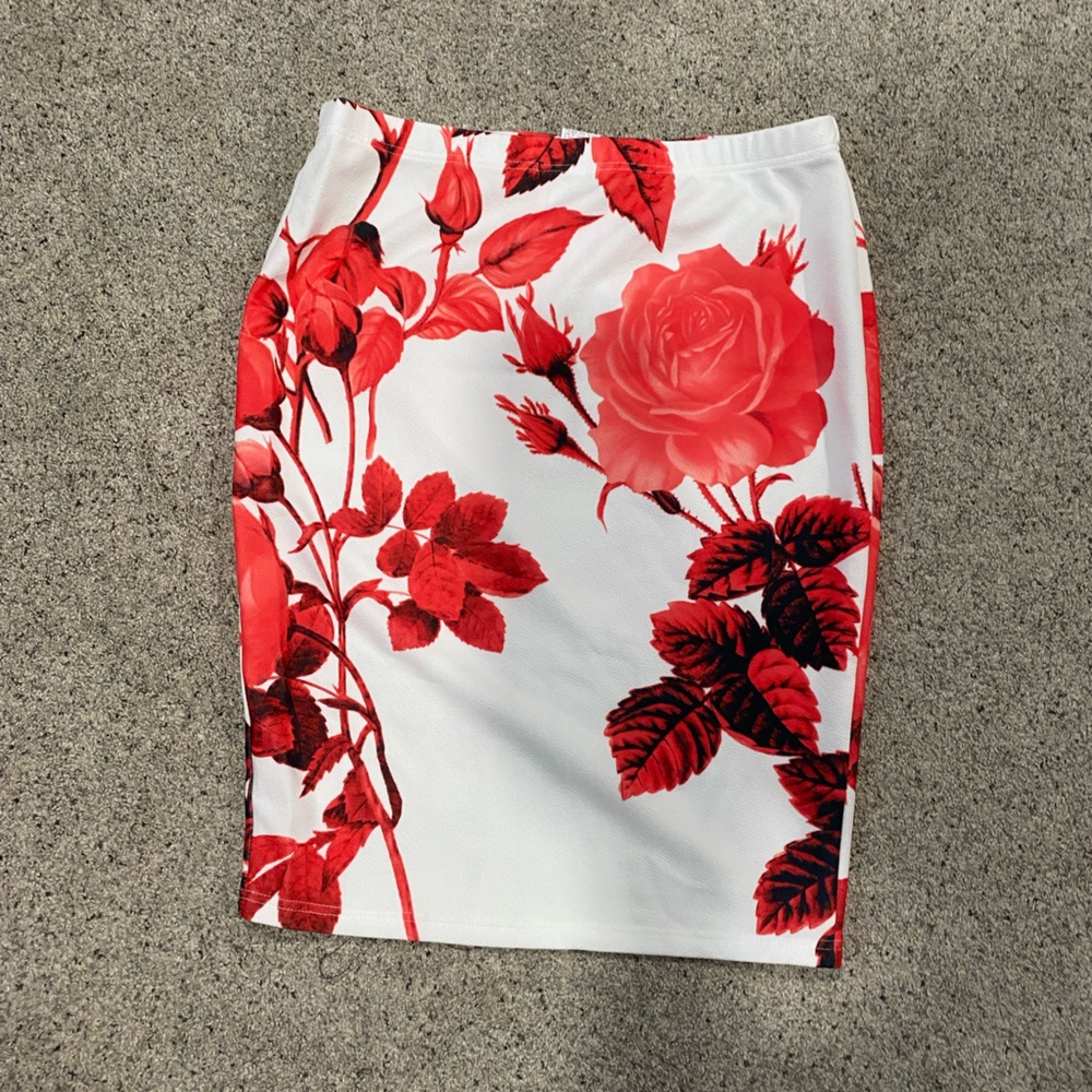 SHEIN Red and White Floral Skirt